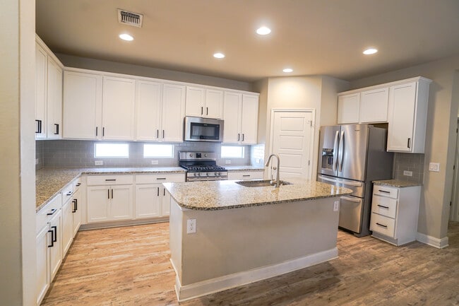 Building Photo - 9312 Margaret Jewel Ln