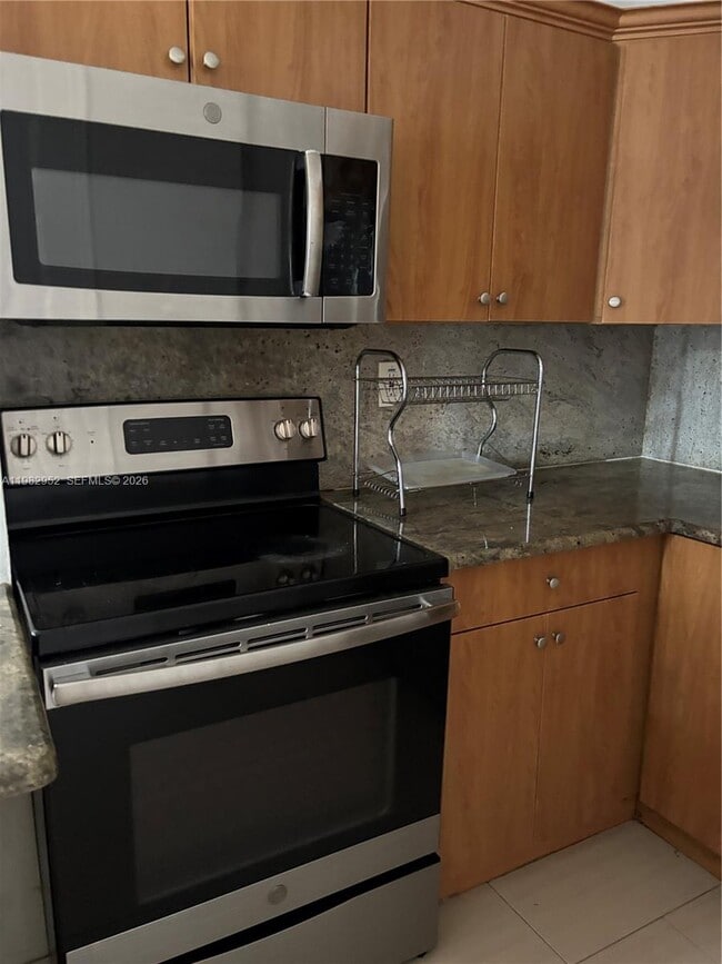 Building Photo - 8701 SW 141st St