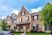 Building Photo - 4691B Rhett Ln