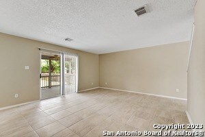 Building Photo - 10515 Talon Point