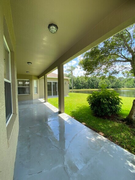 Building Photo - 1147 Big Creek Drive