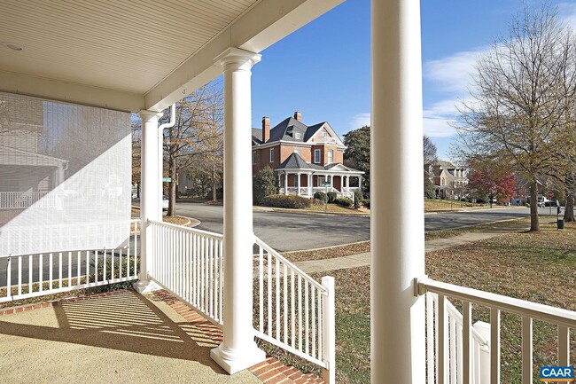 Building Photo - 1721 Albemarle Pippen Ct