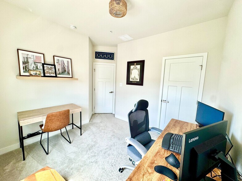 Guest Room 2/Office - 19533 Sol Pl