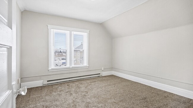 Building Photo - 1861 5th St