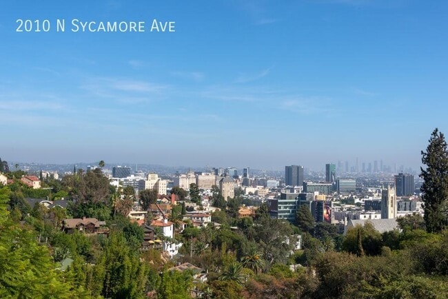 Building Photo - 2010 N Sycamore Ave