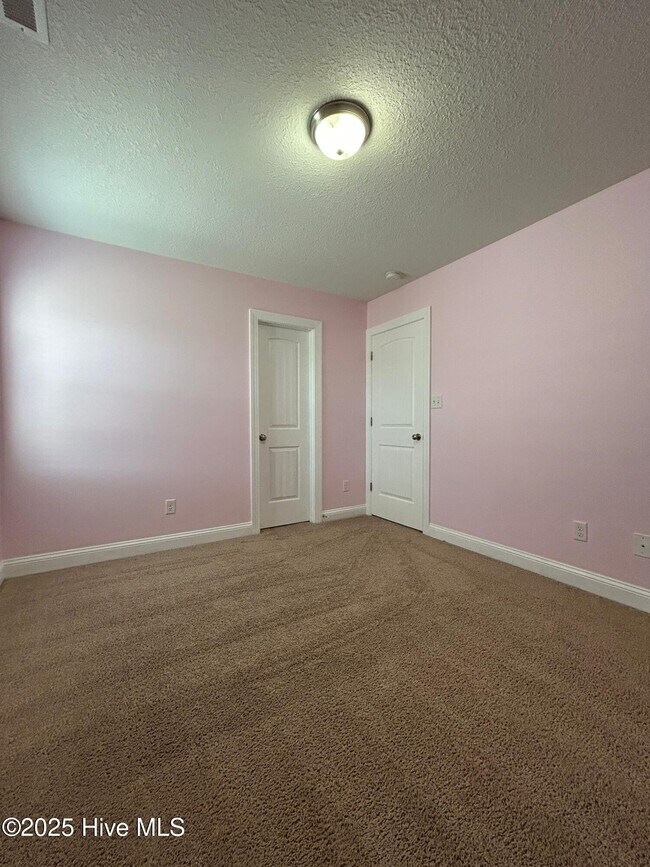 Building Photo - 504 Turpentine Trail