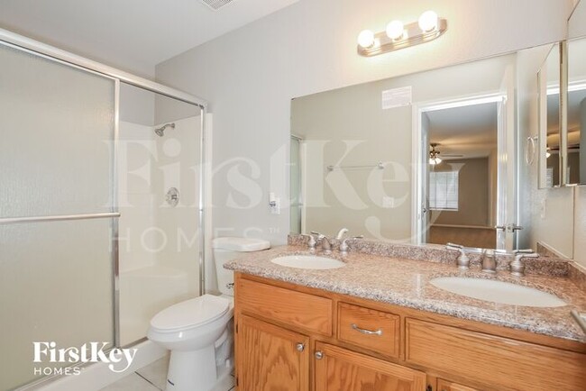 Building Photo - 7320 Backstretch Dr