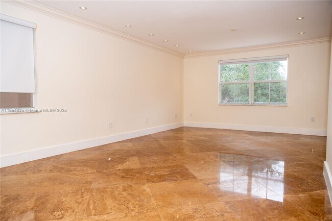 Building Photo - 5241 SW 155th Ave