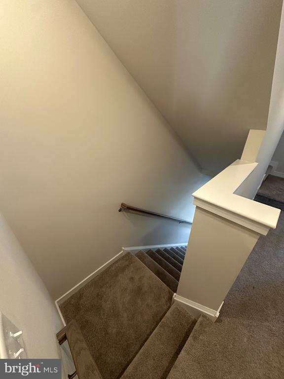 Building Photo - 17 Atkins Dr