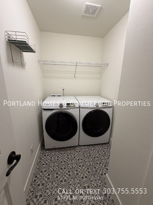 Building Photo - 13301 NE 109th Wy