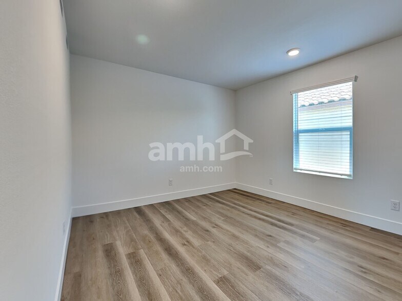 Building Photo - 4206 Halo Hollyhock St