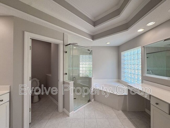 Building Photo - 822 Summer Bay Dr