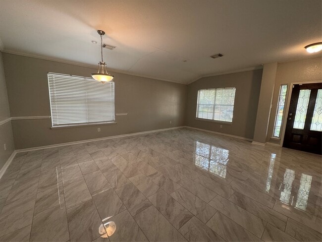 Building Photo - 2730 Coyote Trail Dr