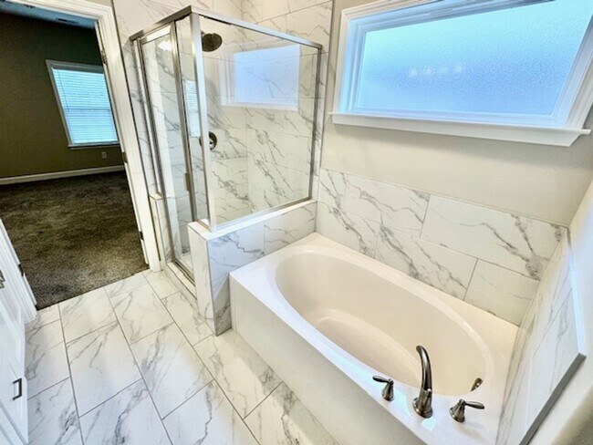 Building Photo - ShippCv8747