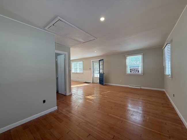 Building Photo - 2 Cochituate Rd