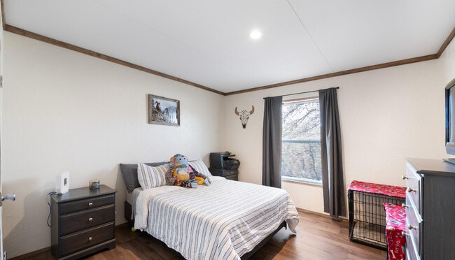 Building Photo - 112 Via Madera