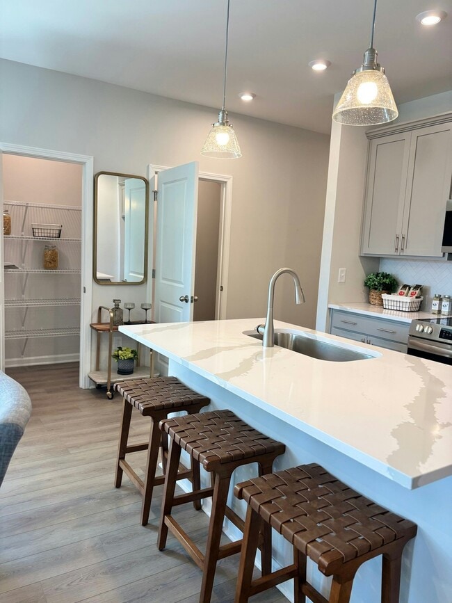 Building Photo - 109 Pk Rdg Cir