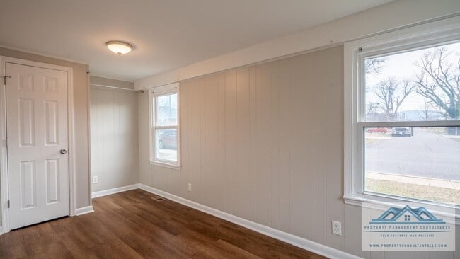 Building Photo - 2024 1st St SW