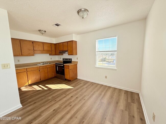 Building Photo - 130 Beulah Ave