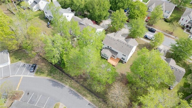 Building Photo - 310 Canaan Cir