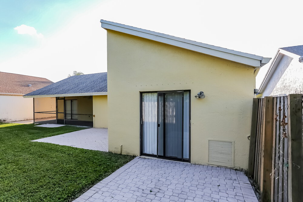 Building Photo - 21080 Woodspring Ave