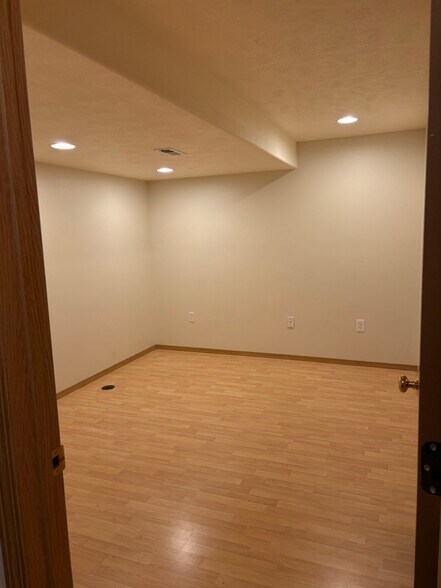 Building Photo - 19023 E Shannon Ln