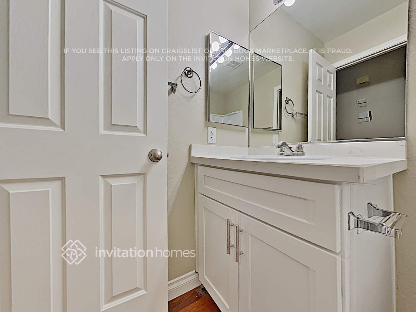 Building Photo - 1133 Coral Rainbow Ave