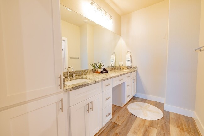 Building Photo - 14010 Fortuna Bay Dr