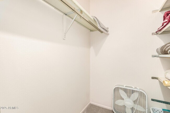 Building Photo - 13607 N Hamilton Dr