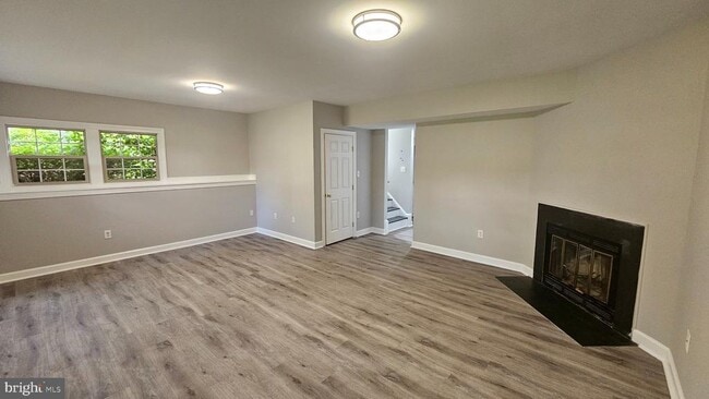 Building Photo - 6089 Flagstone Ct