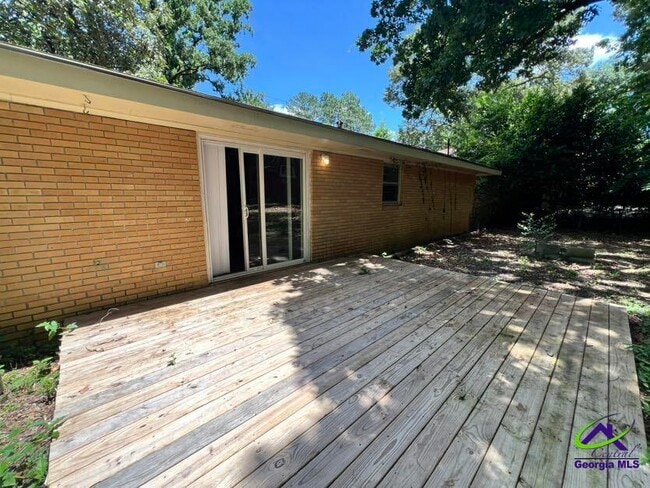 Building Photo - 609 Arrowhead Trl