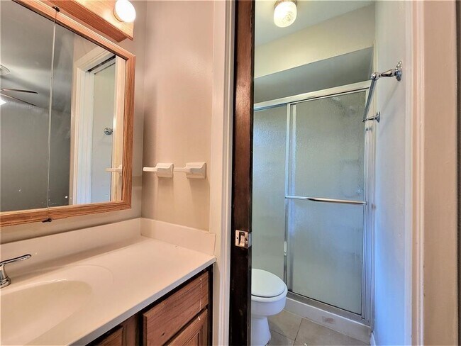 Building Photo - 2303 Oboe Trail