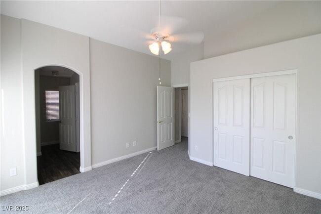Building Photo - 1077 Slate Crossing Ln