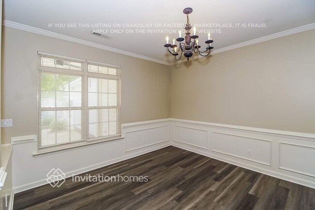 Building Photo - 17032 Stinson Ave