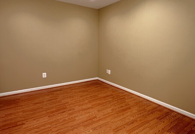 Building Photo - 7726 Grandwind Dr