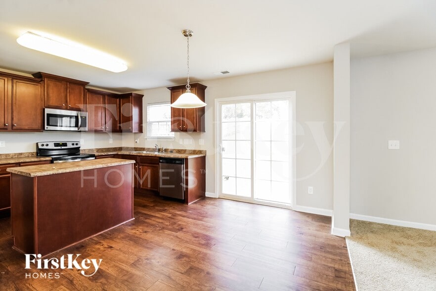 Building Photo - 1635 Haddington Point Dr