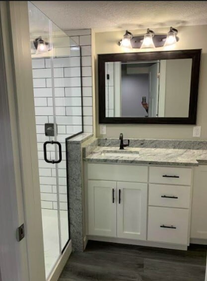 Master Bath - 3100 W 55th St