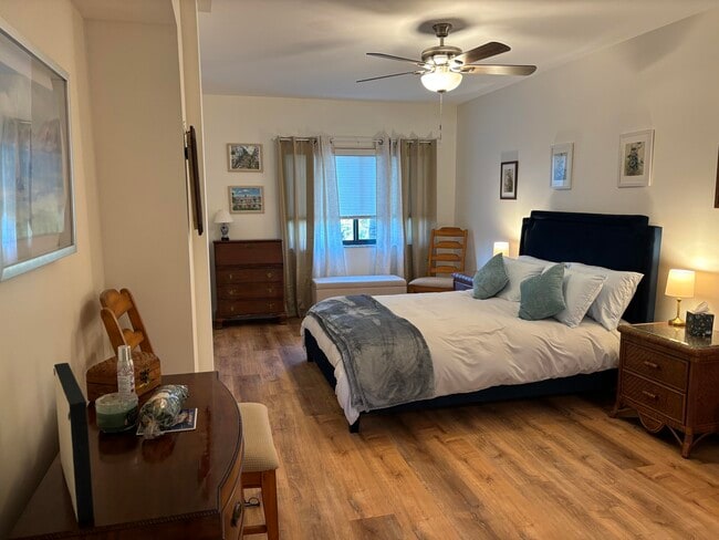 Building Photo - 2105 Lavers Cir