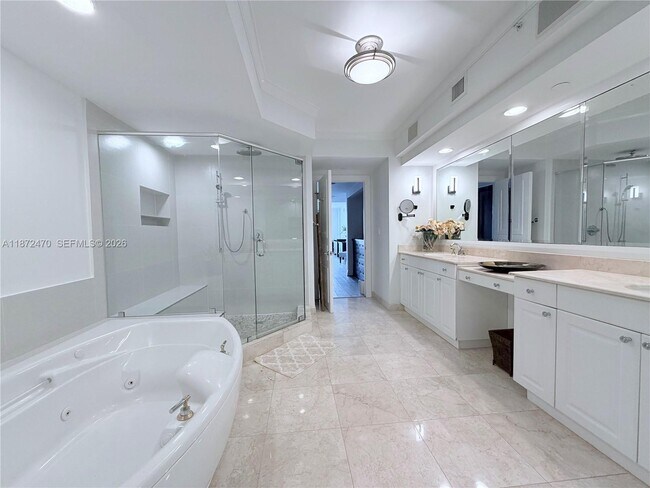 Building Photo - 3201 NE 183rd St