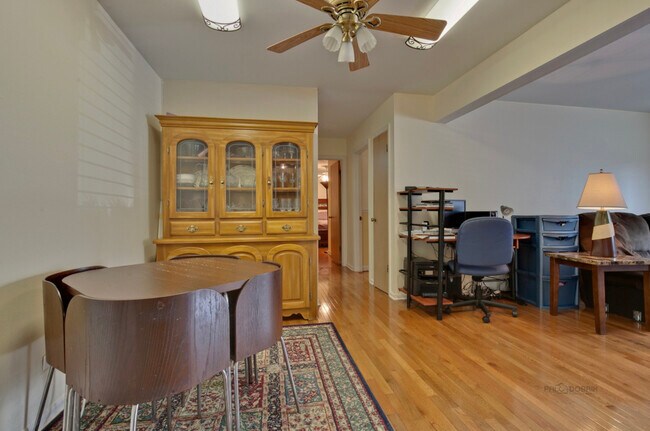 Building Photo - 205 N Ridge Ave