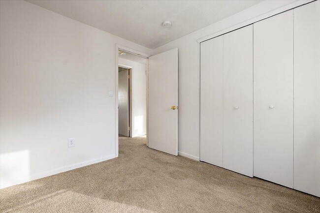 Building Photo - 603 Gott St