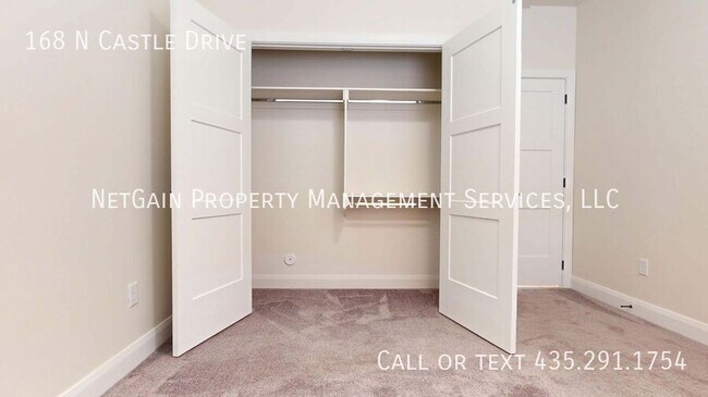 Building Photo - 168 N Castle Dr