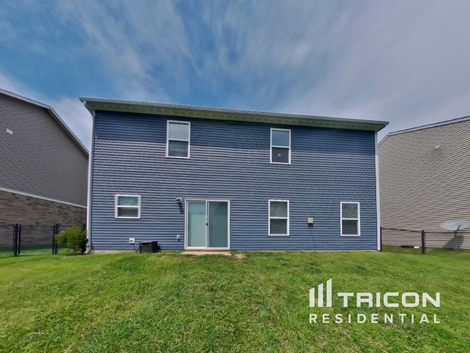 Building Photo - 371 Wakefield Ct
