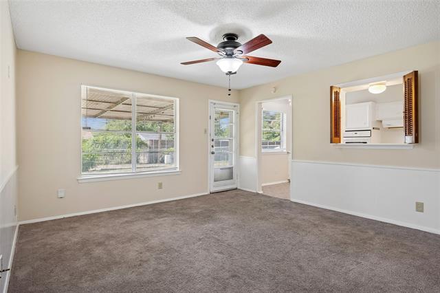 Building Photo - 511 Cambridge Dr