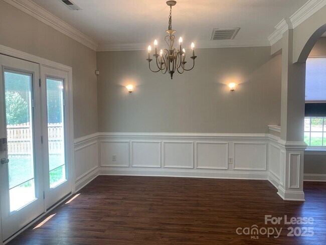 Building Photo - 12934 Windy Lea Ln