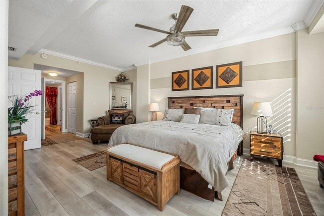 Building Photo - 60 Surfview Dr