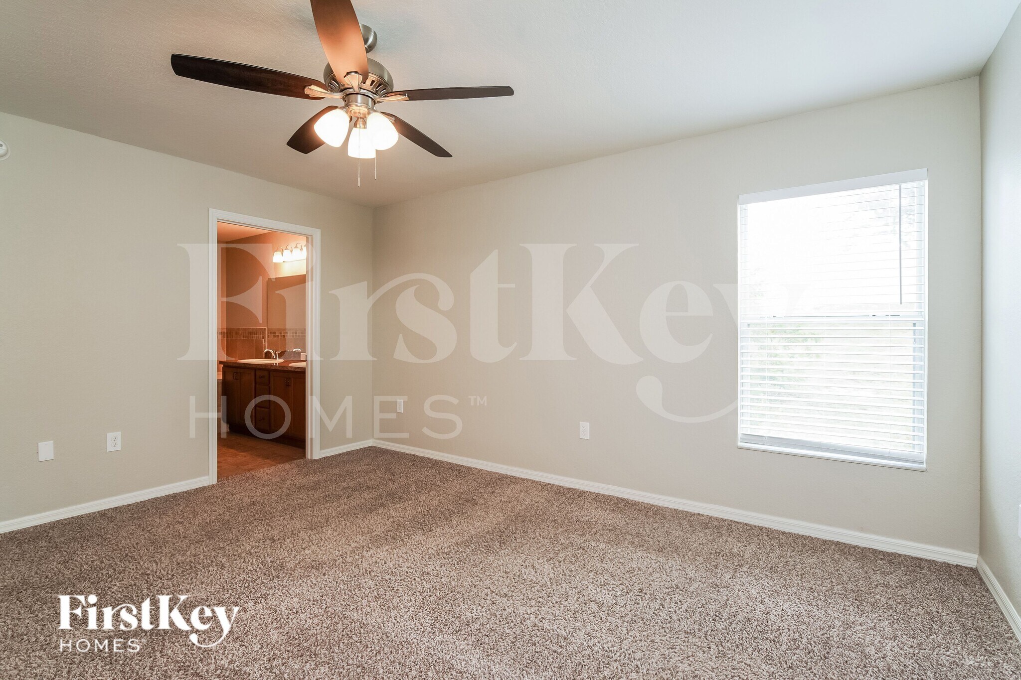 Building Photo - 881 Greenshank Dr