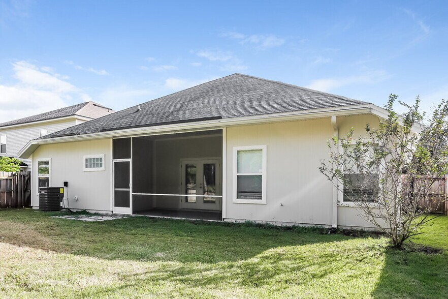 Building Photo - 3146 Wandering Oaks Dr