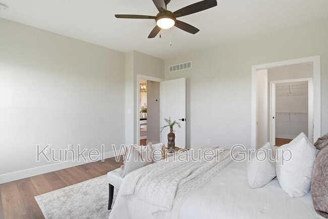 Building Photo - 837 Bushwood Way