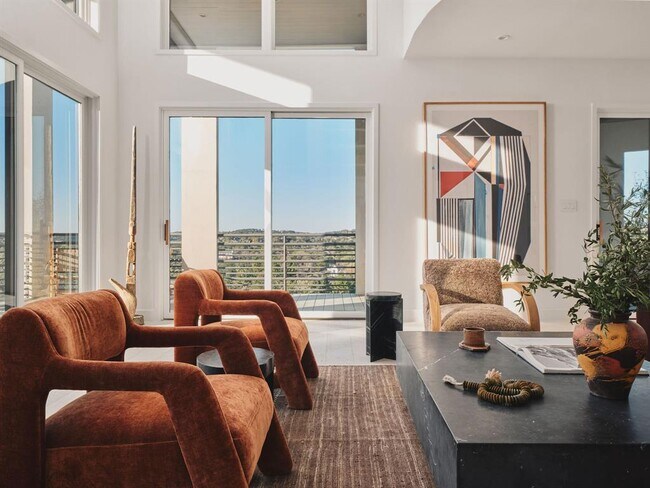 Building Photo - 4909 Bull Mountain Cove